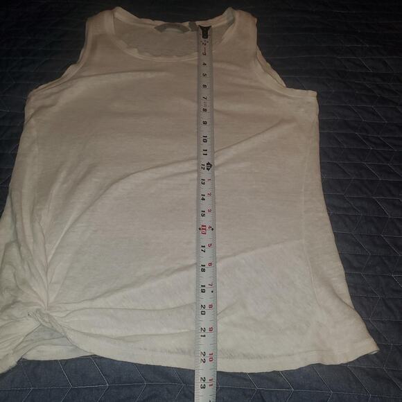 ATHLETA Size S Twist Knot Zephyr Linen Sleeveless Active Tank White - Picture 9 of 9
